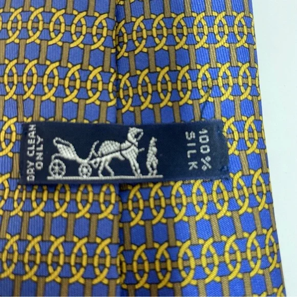 HERMES PARIS CHAINLINKBLUE AND YELLOW VINTAGE 100% SILK TIE